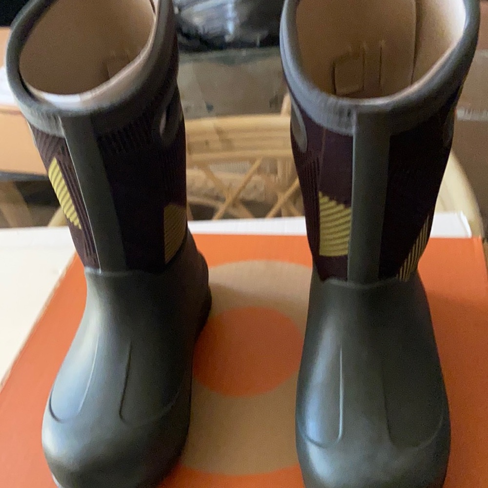 Bogs rain boots